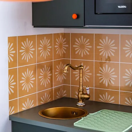 Pop Aparthotel